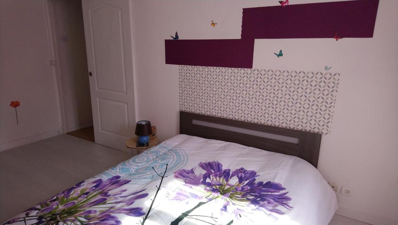 Gite Pour 6 Ou Chambre Pour 2 A Formigny Eksteriør bilde